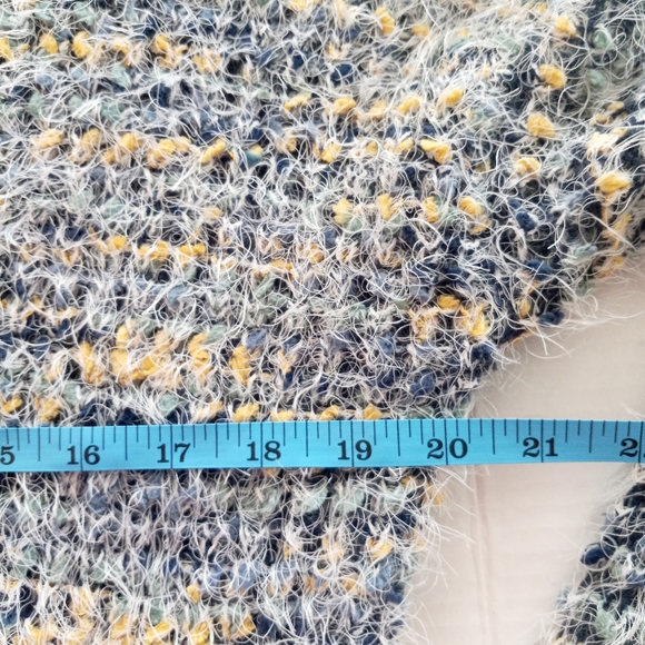 Made with Love by fct fuzzy crewneck long sleeve sweater size M - Picture 7 of 8